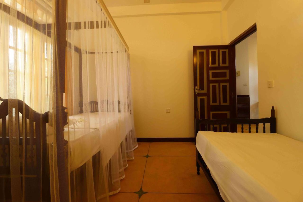 Hotel Susantha Garden Bentota Kültér fotó