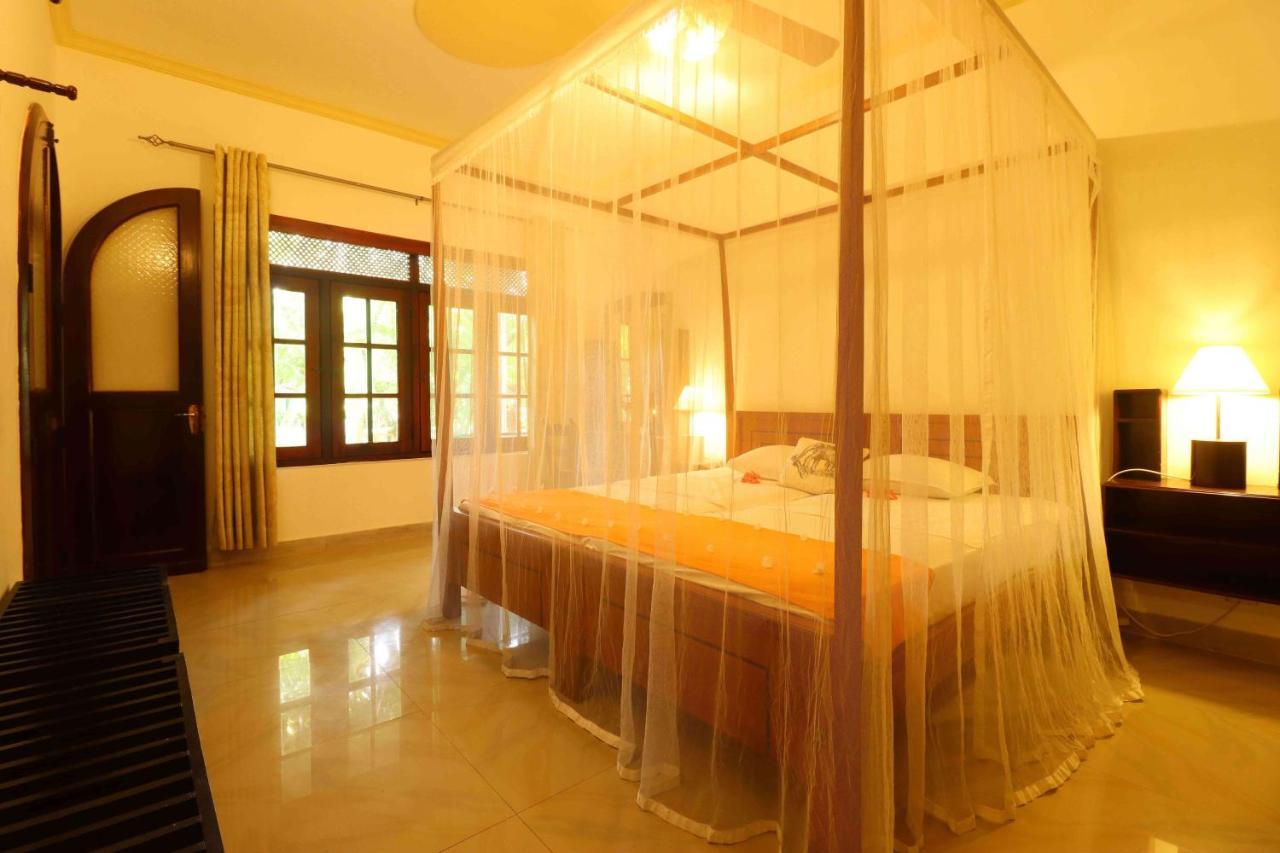 Hotel Susantha Garden Bentota Kültér fotó